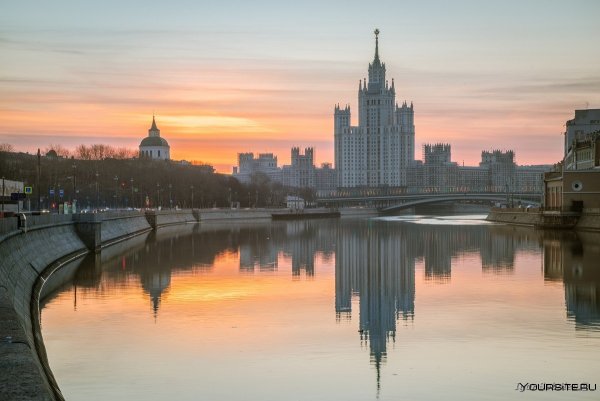 Гостиница Украина с высоты птичьего полета