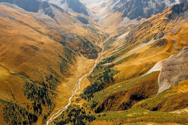 Горы Юго-восточного Казахстана