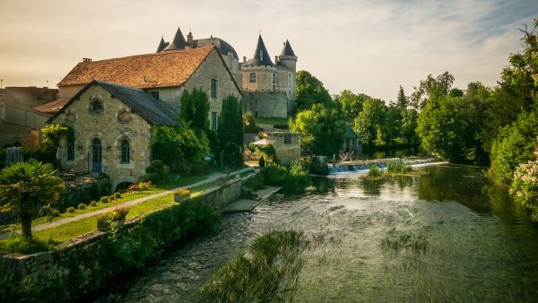 Франция пригород замки
