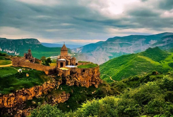 Татев город