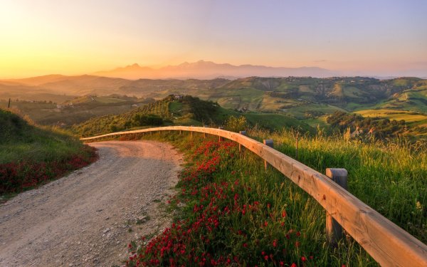 Италия Проселочная дорога