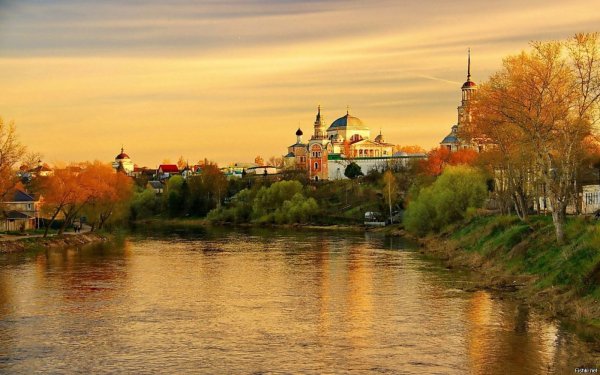 Торжок Тверская область-осень
