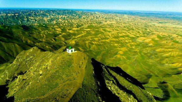 Горы в Иране и Туркмении