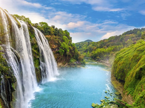Красивые пейзажи с водопадами