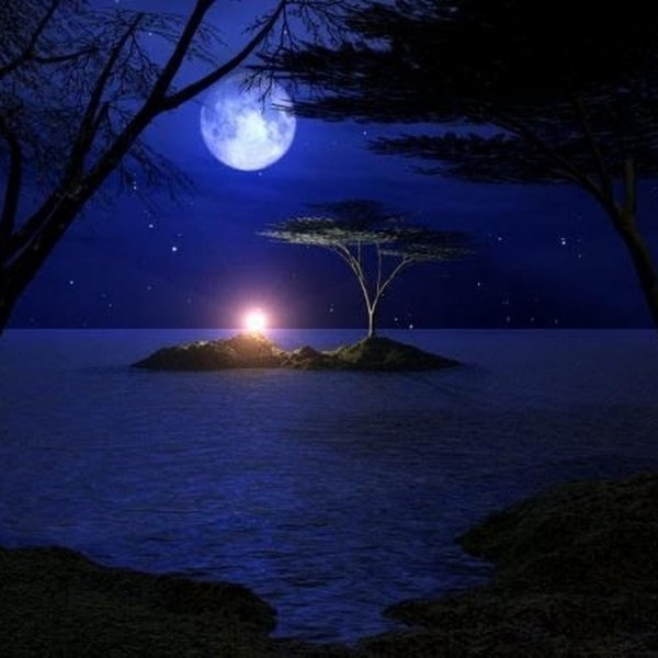 Ночь Луна море