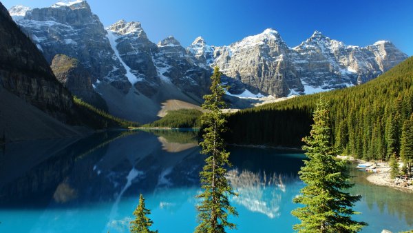 Озеро Морейн, национальный парк Банф, Канада