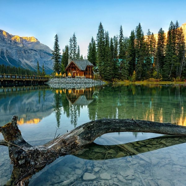 Озеро в горах