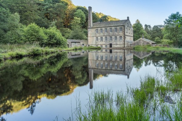 Сэрхоул-Милл Англия природа