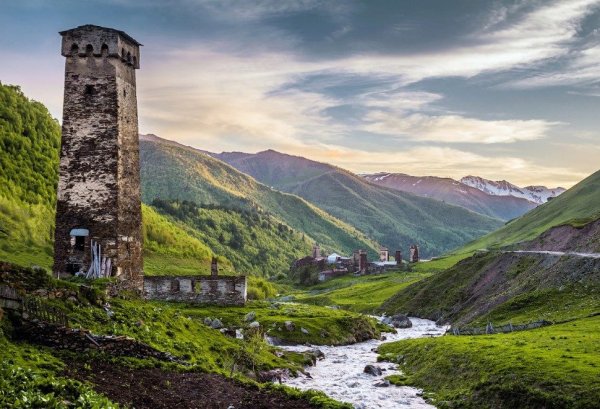 Сванская башня Сванетия