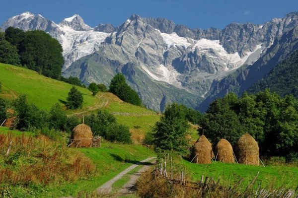 Грузинская Швейцария провинция Рача