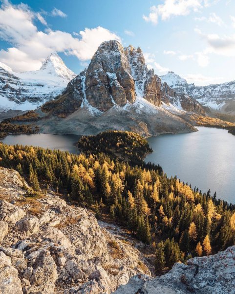 Озеро Морейн в Канаде