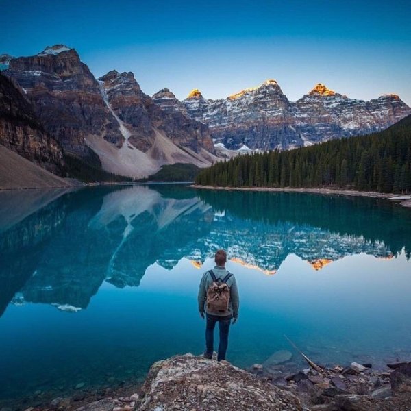 Озеро Морейн в Канаде