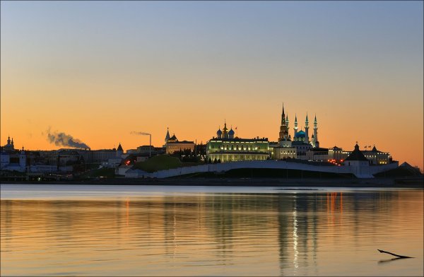 Фон Татарстан Казанский Кремль