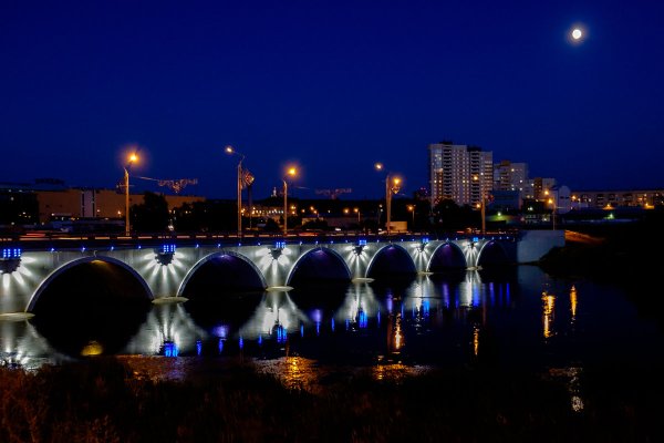 Набережная Челябинск ночью