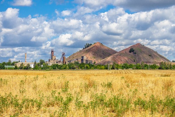 Терриконы Донбасса антрацит