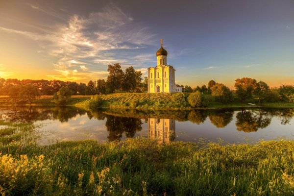 Храм апостола Андрея Первозванного на реке Вуоксе.