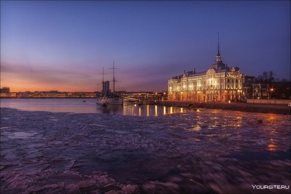Петропавловская крепость небеса