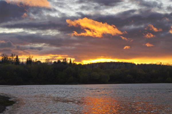 Река Вятка осенью