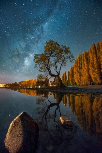 Ночное озеро