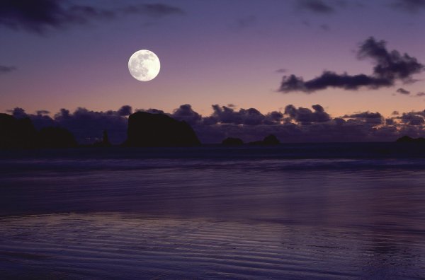 Ночь Луна горы