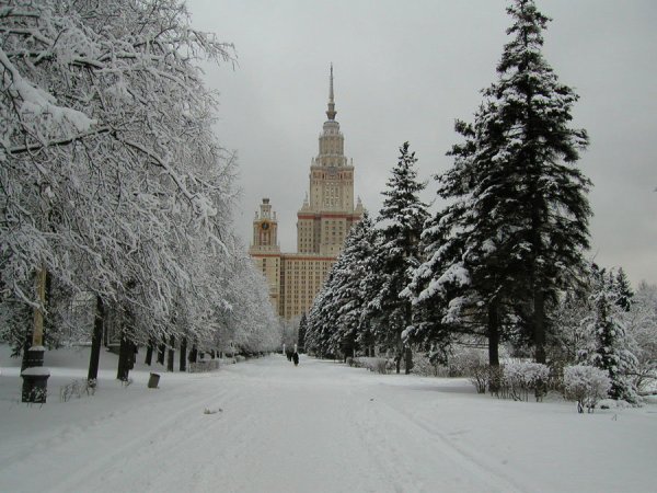 Зимняя Москва