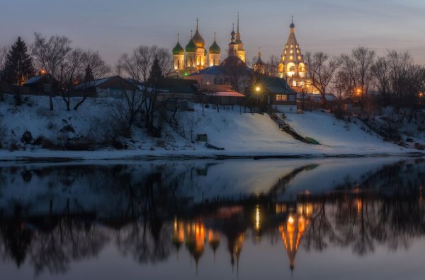 Красивые зимние пейзажи с храмом