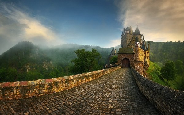 Замок Трансильвания в Шотландии