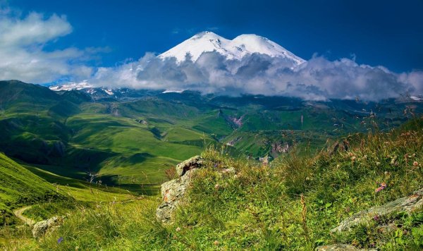 Гора Эльбрус (Кабардино-Балкария, Карачаево-Черкесия)