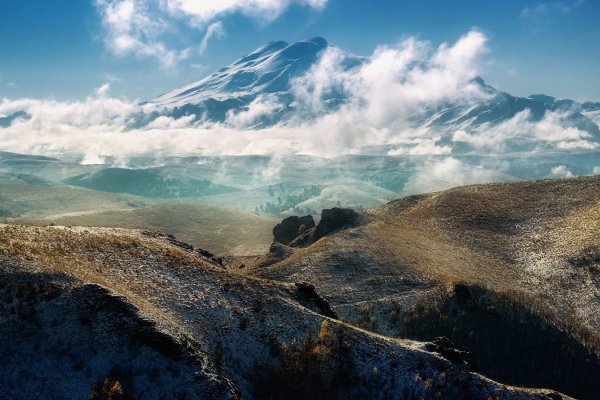 Эльбрус гора в июне