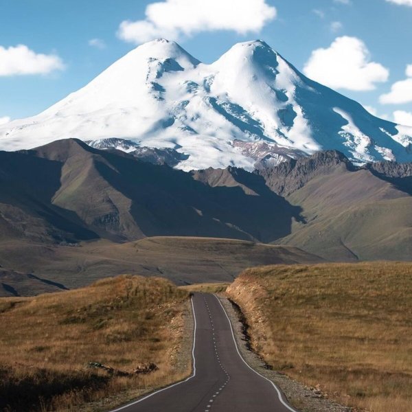 Гора Эльбрус (Кабардино-Балкария, Карачаево-Черкесия)