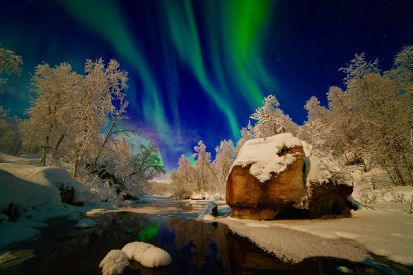 Зима Северное сияние