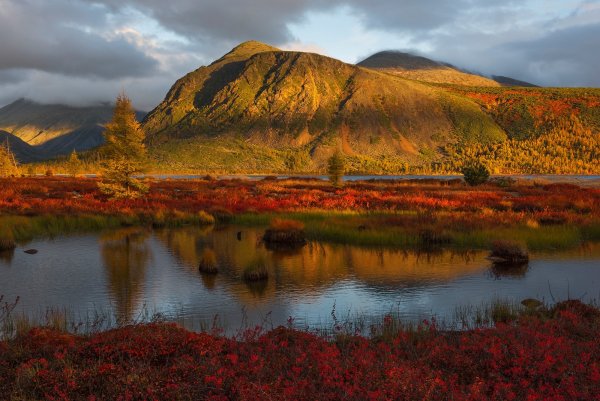 Озеро Джека Лондона осень