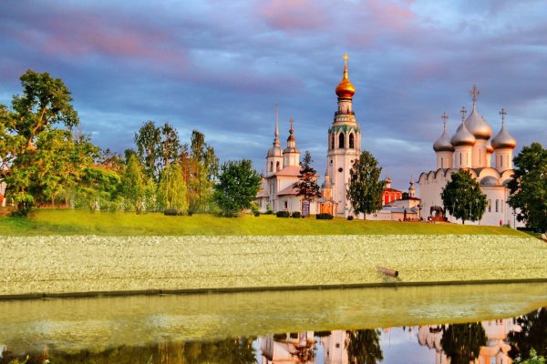 Кирилло-Белозерский монастырь летом красота