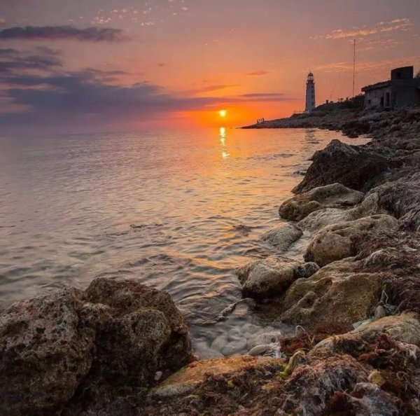 Херсонесский Маяк вечером Севастополь