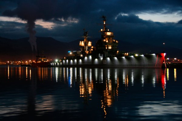 Новороссийск Морвокзал ночью