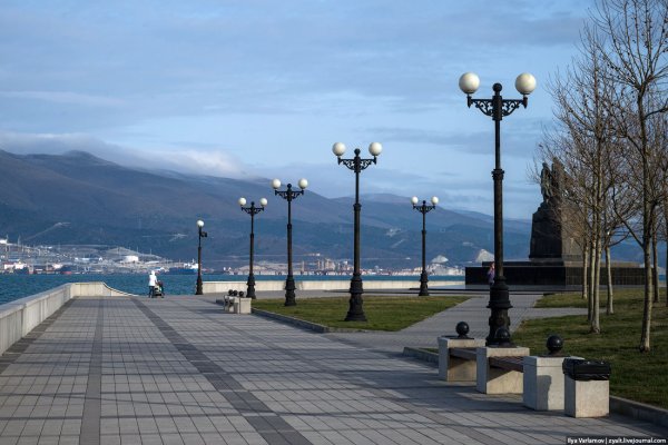 Новороссийск набережная Варламов
