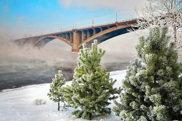 Коммунальный мост Красноярск зимой