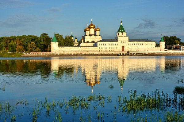 Ипатьевский монастырь Кострома