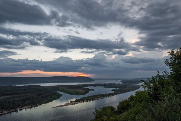 Самара Жигулевские горы Волга лето