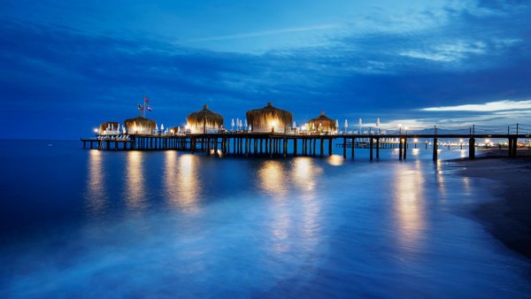 Анталия пляжи вечером