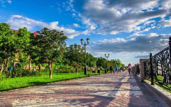 Приморская набережная Ейск Таганрогская набережная