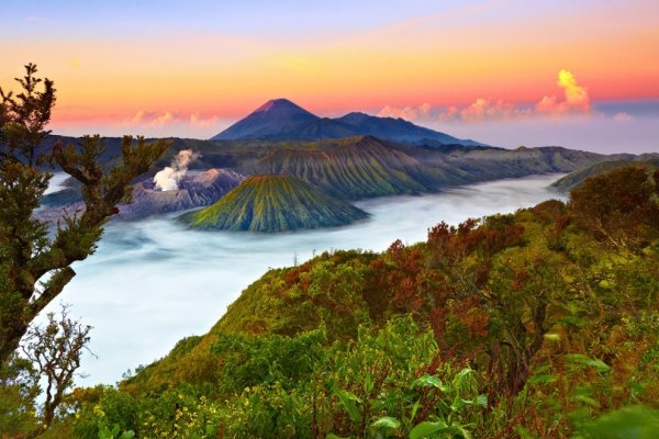 Вулкан Бромо в Индонезии