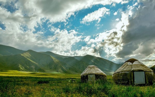 Казахстан степи юрта