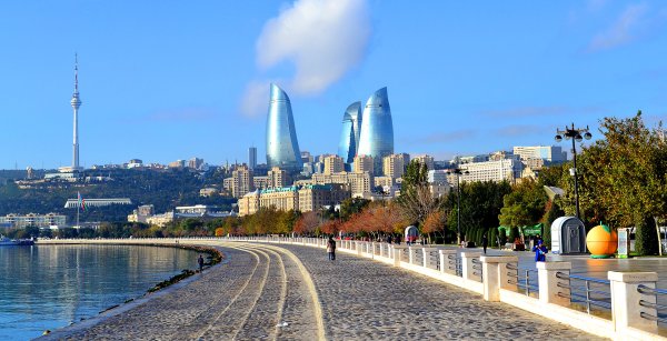 Набережная Баку панорама