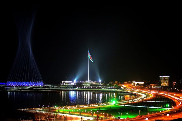 Приморский бульвар Азербайджан