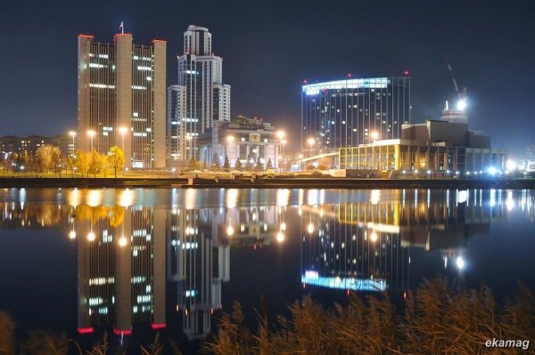 Ночной Екатеринбург Исеть