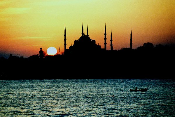 Голубая мечеть на закате Стамбул