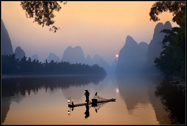 Горы Гуйлинь Китай закат