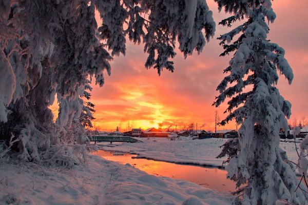 Красивый зимний закат