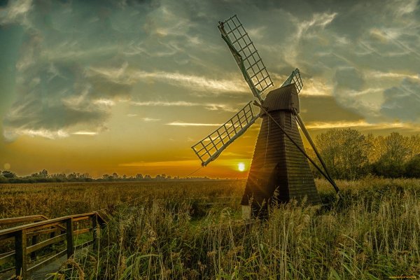 Мельница на рассвете